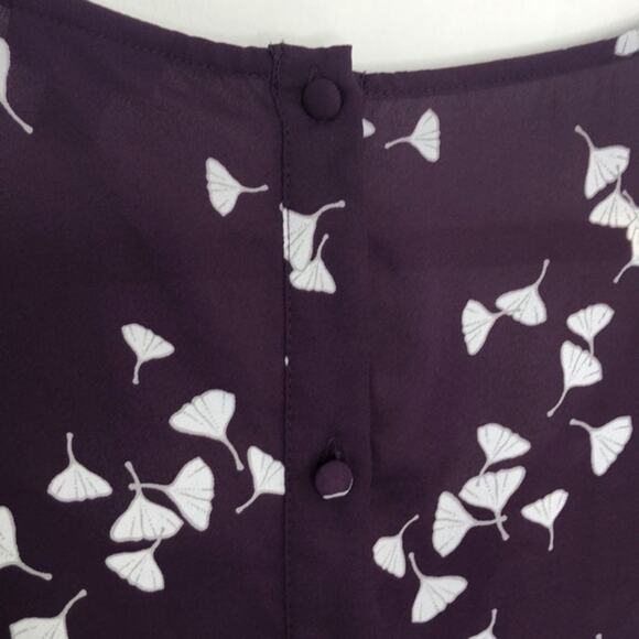 Torrid Purple Gingko Button Back Blouse Size 3X - Picture 9 of 12
